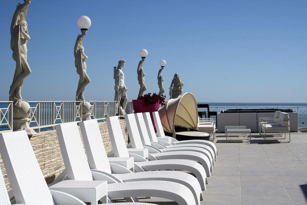 Gfh - Hotel Sole Resort & Spa Marotta Buitenkant foto