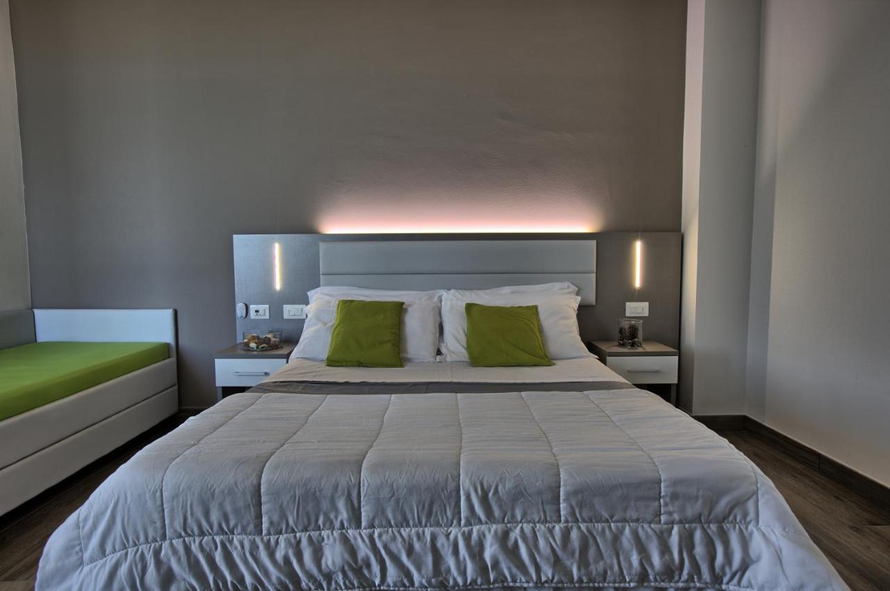 Gfh - Hotel Sole Resort & Spa Marotta Buitenkant foto