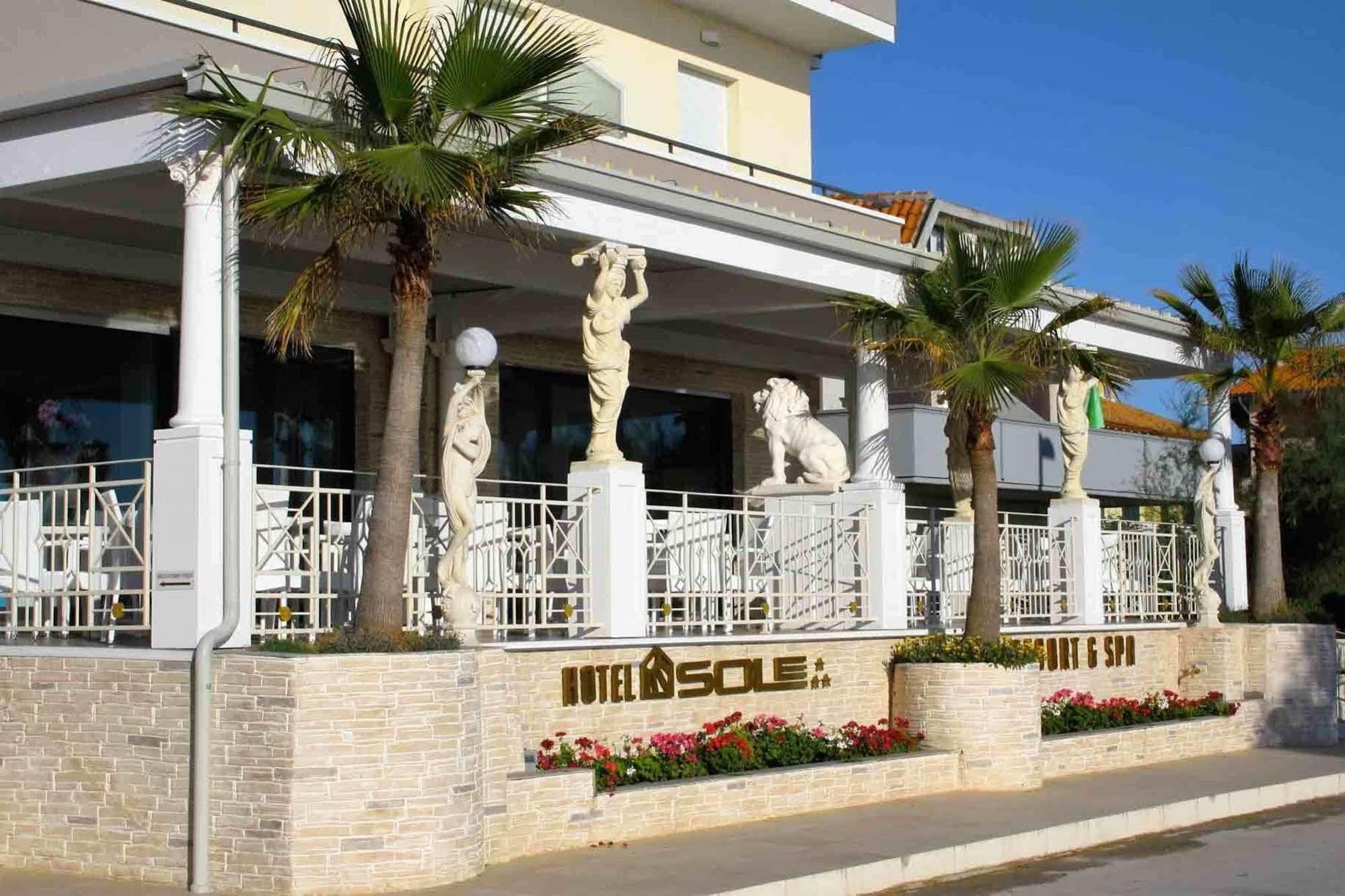 Gfh - Hotel Sole Resort & Spa Marotta Buitenkant foto