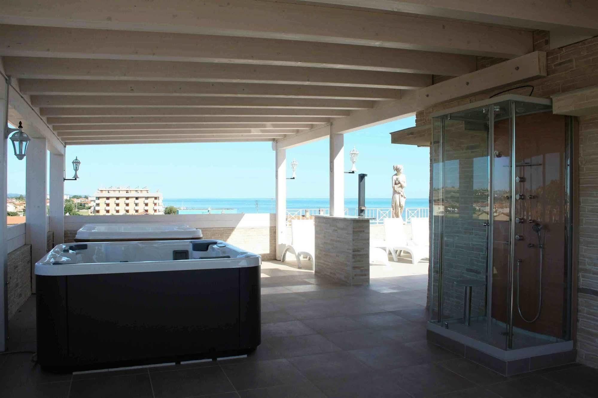 Gfh - Hotel Sole Resort & Spa Marotta Buitenkant foto
